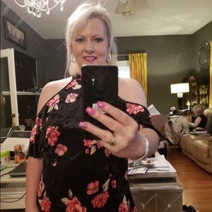 Meet your Posher, Denise